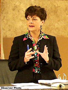 Suzanne Norris presiding over the IDA in 2009.