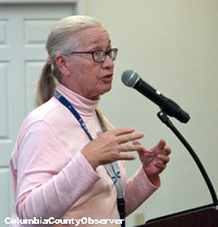 Sandra Smith at a recent Lake City, City Council meeting.