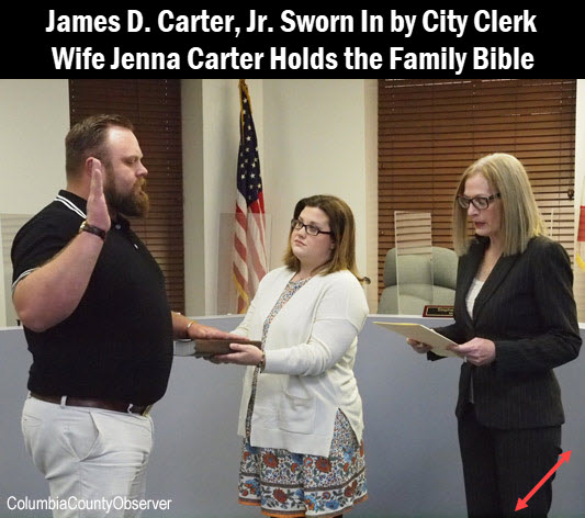 James Carter takes the oath of office for LC City Council